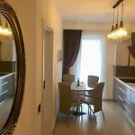 Lejlighed Flori De Iulie Braşov