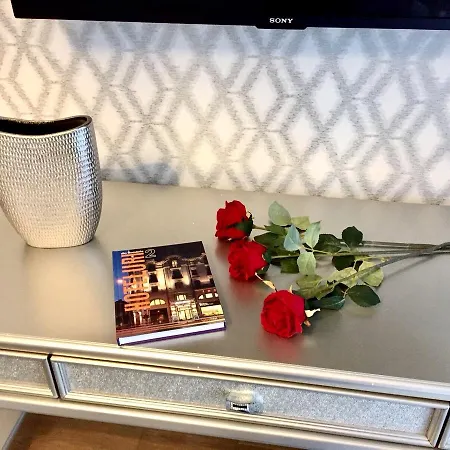 Flori De Iulie Διαμέρισμα *