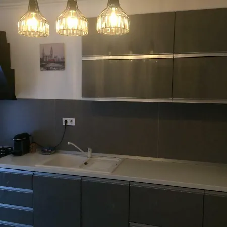 Flori De Iulie Appartement *