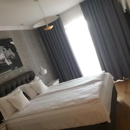 Flori De Iulie Appartement *
