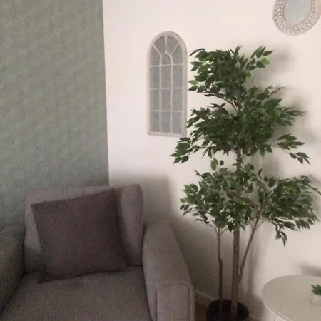 Flori De Iulie Appartement *