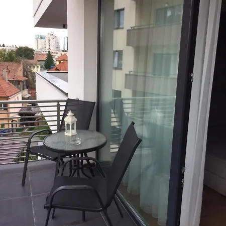 Flori De Iulie Apartament Brașov