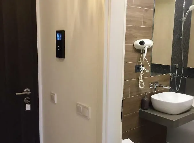 Flori De Iulie * Μπρασόβ