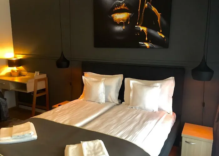 Apartament Flori De Iulie *