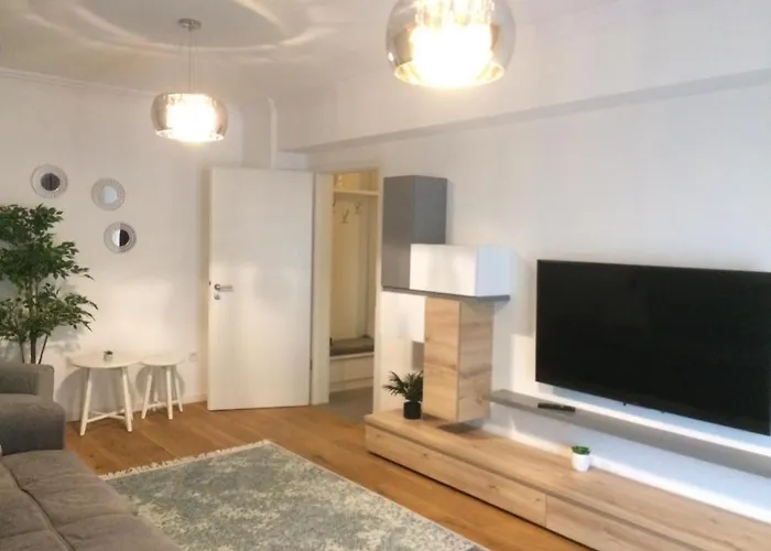 Flori De Iulie * Μπρασόβ