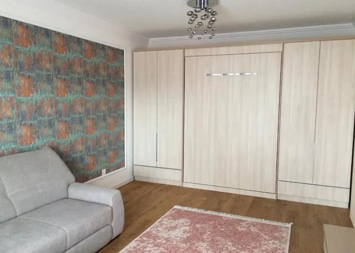 Apartament Flori De Iulie